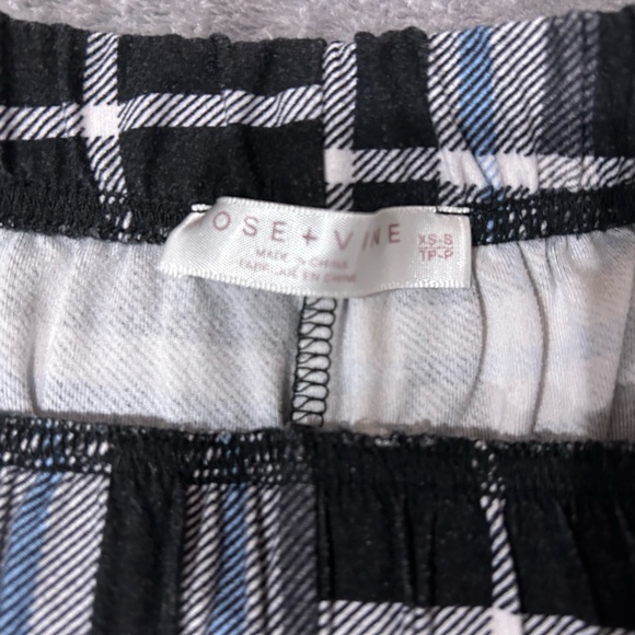 Pj set - Picture 3 of 3